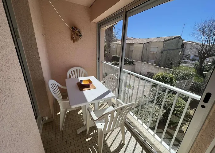 T3 Climatise, 2 Chambres, Balcon, Parking, Proche Plage, Lave-linge - Fr-1-702-22 * Agde